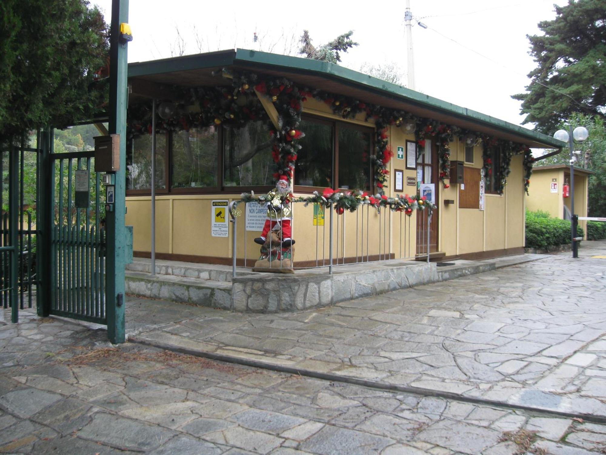 Il Frantoio Camping San Bartolomeo Al Mare Buitenkant foto