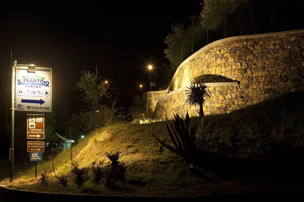 Il Frantoio Camping San Bartolomeo Al Mare Buitenkant foto